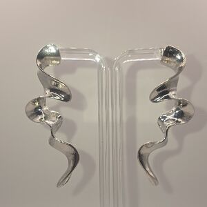 (E102) New Sleek Silver Spiral Earrings
